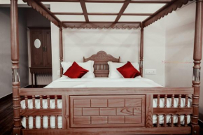 ATHIRAPPILY SREENILAYAM HERITAGE RESORt